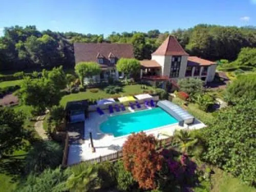 La Roseraie Vitrac chambres d'hôtes et Auberges d'dôtes en Périgord Noir
